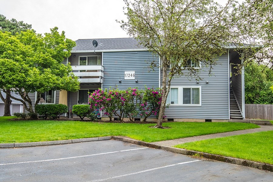 Township Eastside Apartments, 17310 SE Naegeli Drive, Portland, OR